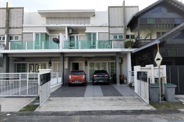 SPACIOUS BACKYARD | - 2 Storey Terrace 2777sqft @ Taman Nusari Aman 2 SENDAYAN 
