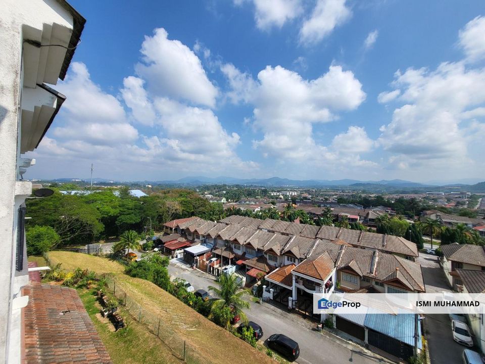 🏡 [FREEHOLD] Stylish Spanish Villa Apartment @ Senawang – Great Location, Great Deal! , Negeri Sembilan, Seremban