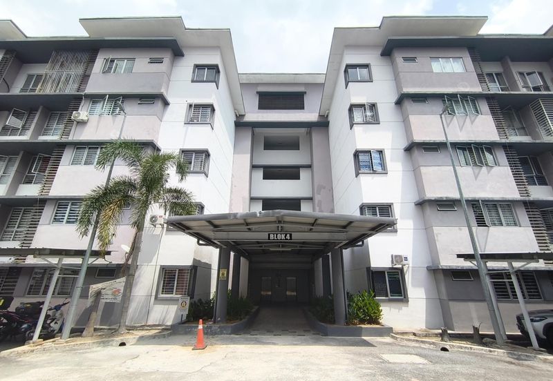 D'Camelia Court Nilai Impian