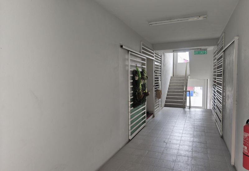 D'Camelia Court Nilai Impian