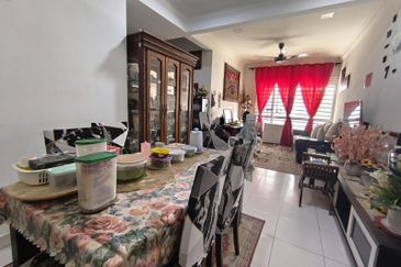 D'Camelia Court Nilai Impian