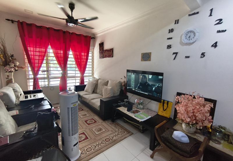 D'Camelia Court Nilai Impian