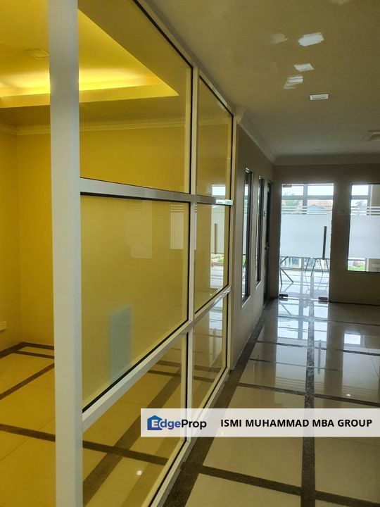 Senawang - Cempaka Commercial Centre For Rent. Facing Main Road. Nice Office. , Negeri Sembilan, Senawang