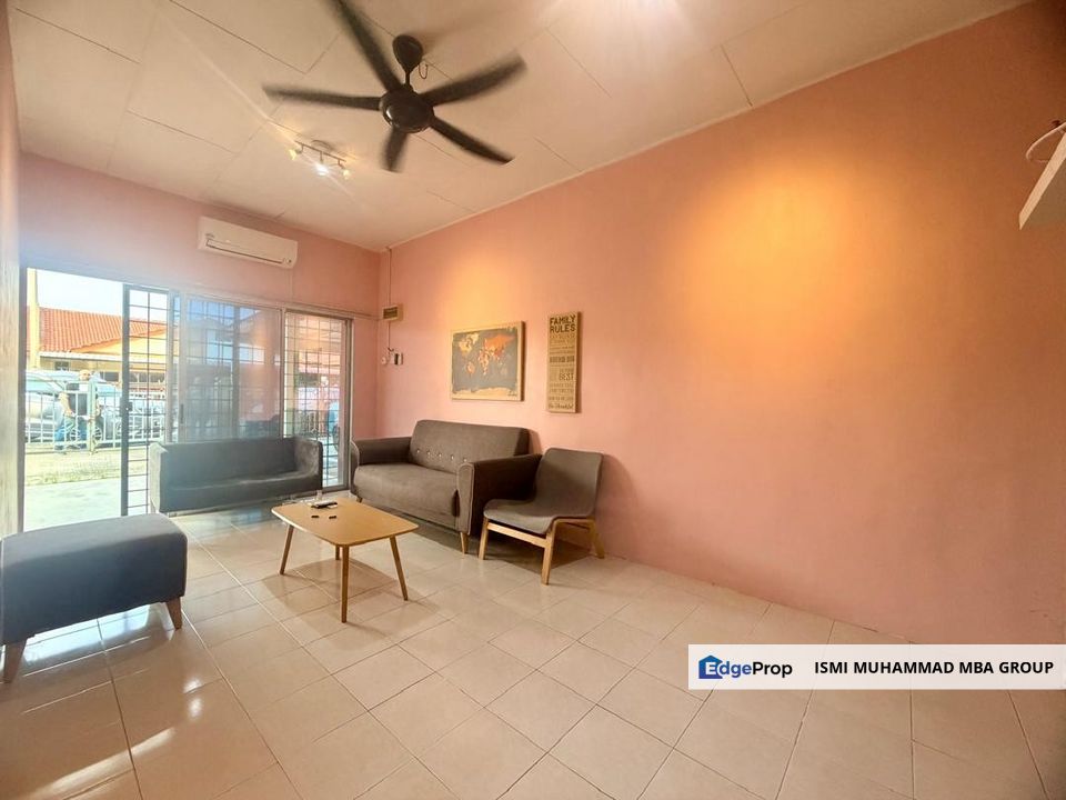 Taman Nusari Bayu 1 Bandar Sri Sendayan | EXTRA LAND Single Storey Terrace FOR SALE, Negeri Sembilan, Seremban