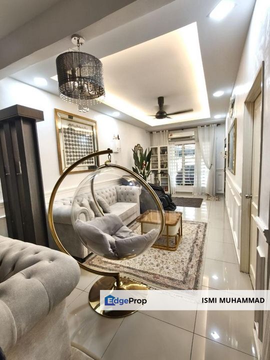 FULLY RENOVATED - 1.5 Storey Terrace @ Taman Teratai NILAI 7 for sale, Negeri Sembilan, Seremban