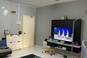 Apartment Teratai, Taman Sutera