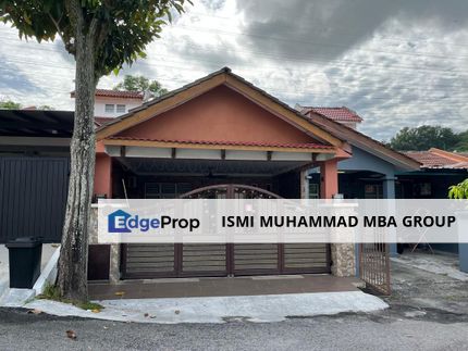 FULLY RENOVATED Rumah Teres 1.5 Tingkat @ EQUINE PARK Seri Kembangan  , Selangor, Seri Kembangan