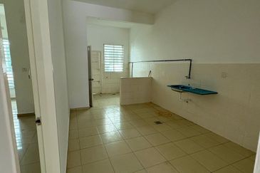 [ BELOW MV ] 2 Storey Terrace @ NUSARI AMAN 2 Bandar Sri Sendayan