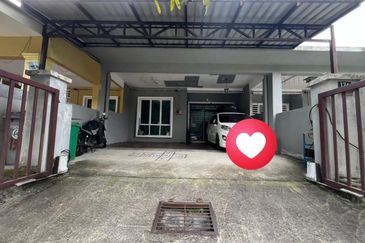 Taman Kiara Indah, Sikamat