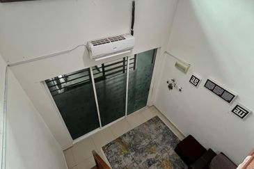 Taman Kiara Indah, Sikamat