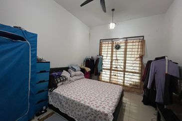 Taman Kiara Indah, Sikamat