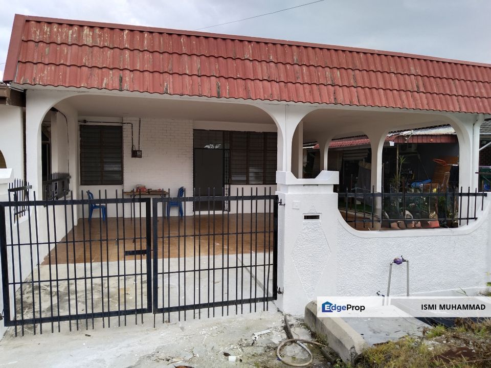 Paroi Jaya, Seremban. Single Storey Terrace End Lot Near Schools. Hot Area. Refurbished Unit, Negeri Sembilan, Seremban