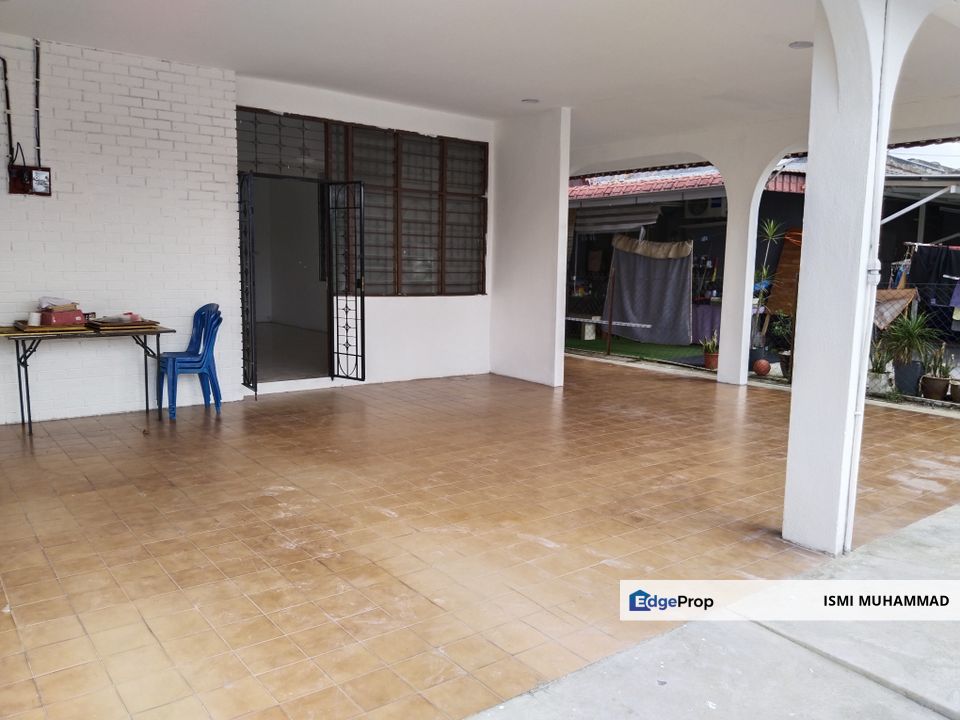 Paroi Jaya, Seremban. Single Storey Terrace End Lot Near Schools. Hot Area. Refurbished Unit, Negeri Sembilan, Seremban