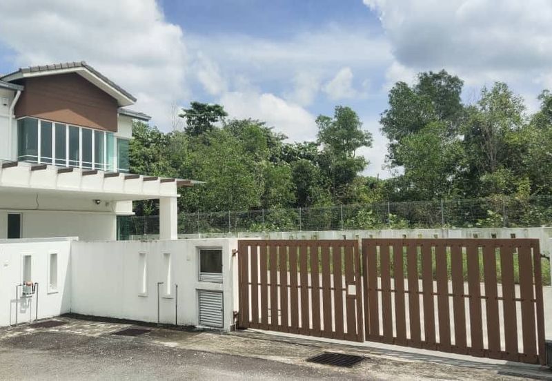 Nilai Spring Villas. 2 STorey Semi-D (Bellina Villas) @ Nilai, N9