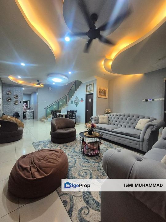 Taman Cheras Idaman, Kajang. Renovated Double Storey Terrace For Sale. Bumi Lot. Below MV., Selangor, Kajang