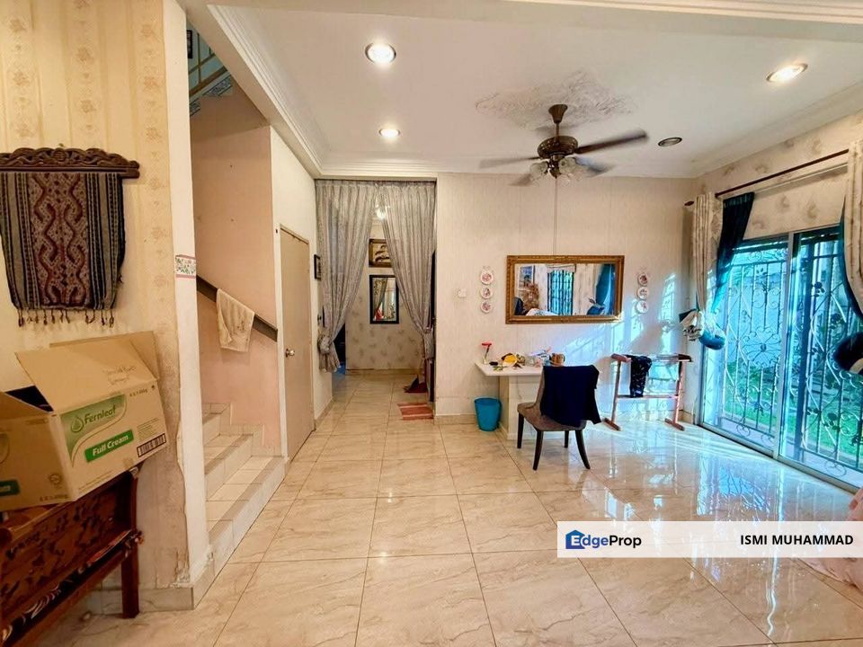 Taman Kemuning, Senawang. 2 Storey Semi-D Facing Open & Near Klinik Kesihatan Senawang, Negeri Sembilan, Senawang