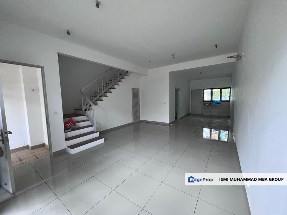 [ GATED + GUARDED _ 4R 4B ] 2 Storey Terrace 20x70 @ Laman Mawar KOTA SERIEMAS Nilai FOR SALE, Negeri Sembilan, Nilai