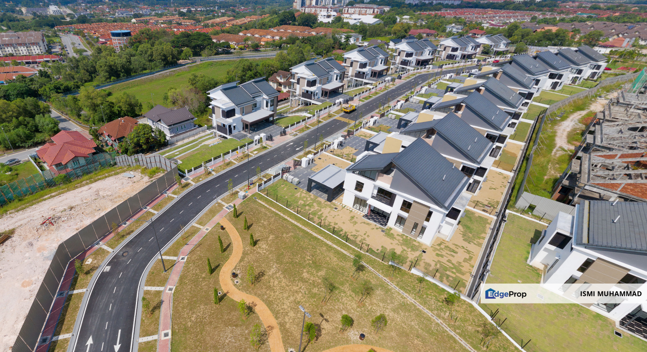 Bangi South. 2 Storey Bungalow @ Hilltop Exclusive Residence, Selangor, Bangi