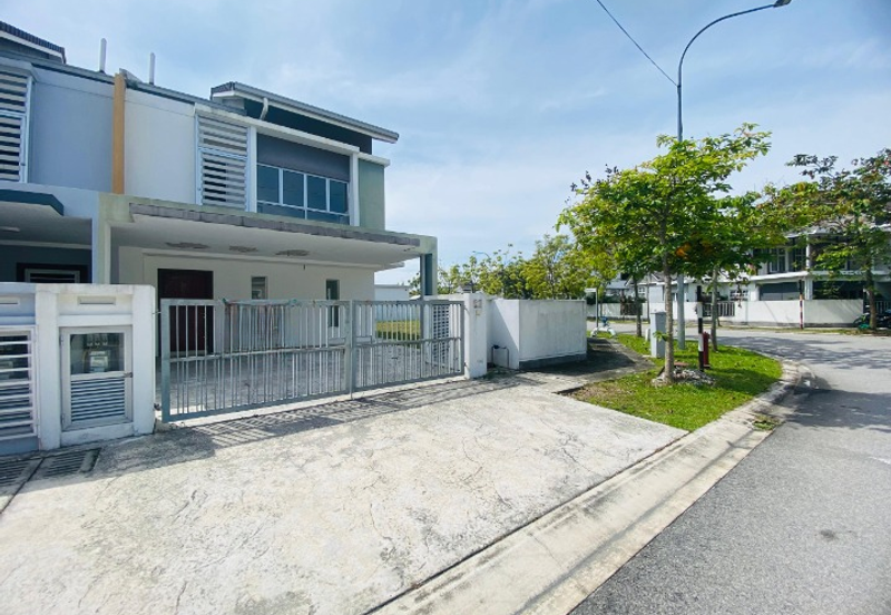 Begonia @ Serene Heights