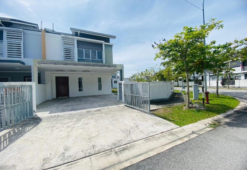 Begonia @ Serene Heights