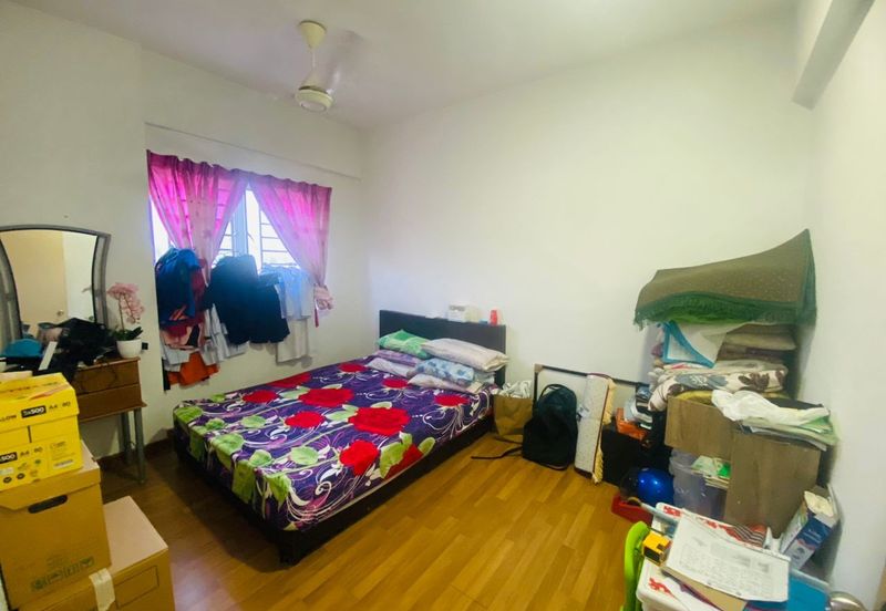 Pangsapuri Jenderam Indah