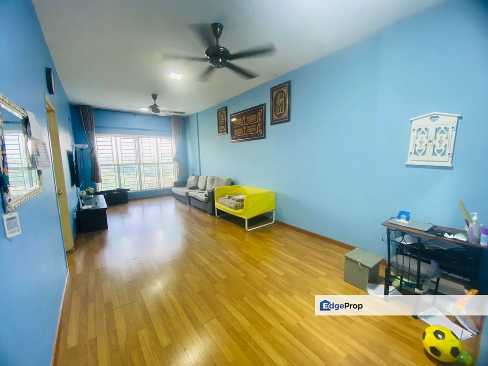 Corner Unit Pangsapuri Jenderam Indah, Dengkil For Sale, Selangor, Dengkil