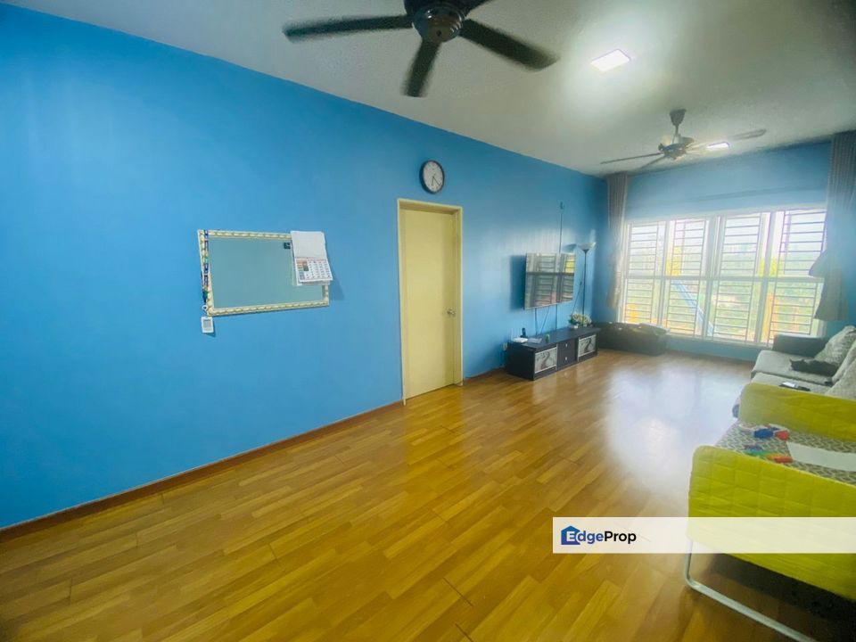 Corner Unit Pangsapuri Jenderam Indah, Dengkil For Sale, Selangor, Dengkil