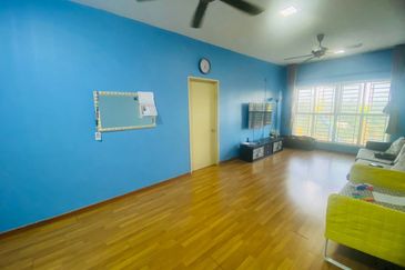 Pangsapuri Jenderam Indah