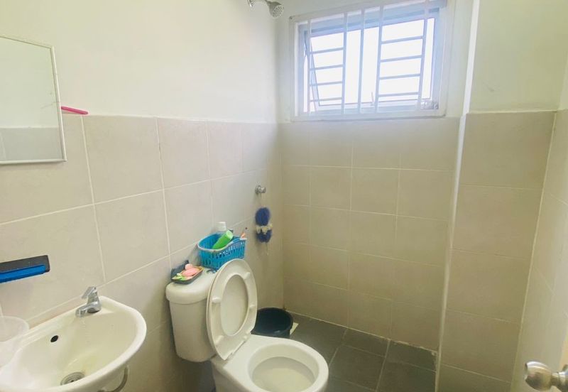 Pangsapuri Jenderam Indah