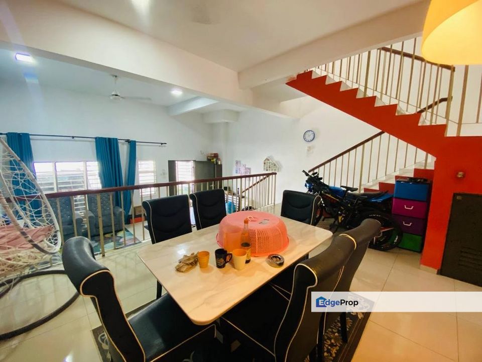 FREEHOLD 2 Storey Terrace Taman Desa Seringin Nilai 3, N9 For Sale, Negeri Sembilan, Nilai