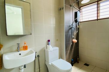 JATI HEIGHTS @ PUTRA NILAI