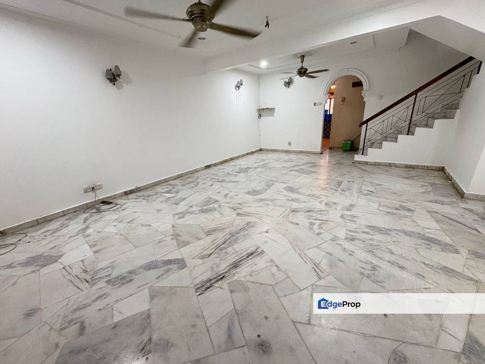 Taman Desa Mewah, Semenyih 2 Storey Freehold For Sale, Selangor, Semenyih