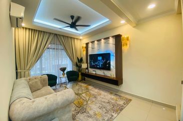 Crescent Park Townvilla