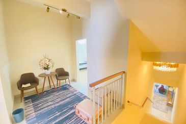 Crescent Park Townvilla