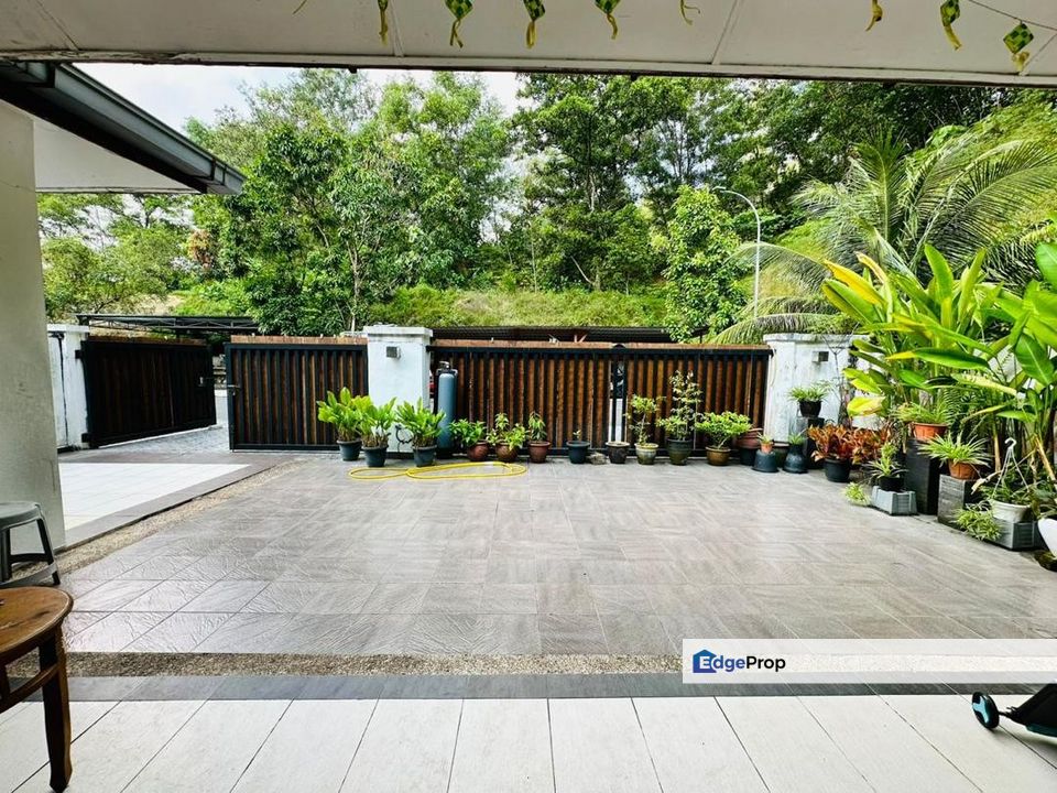 Corner Lot Terrace House Renovated Taman Nusa Subang For Sale, Selangor, Subang