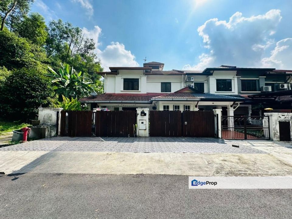 Corner Lot Terrace House Renovated Taman Nusa Subang For Sale, Selangor, Subang