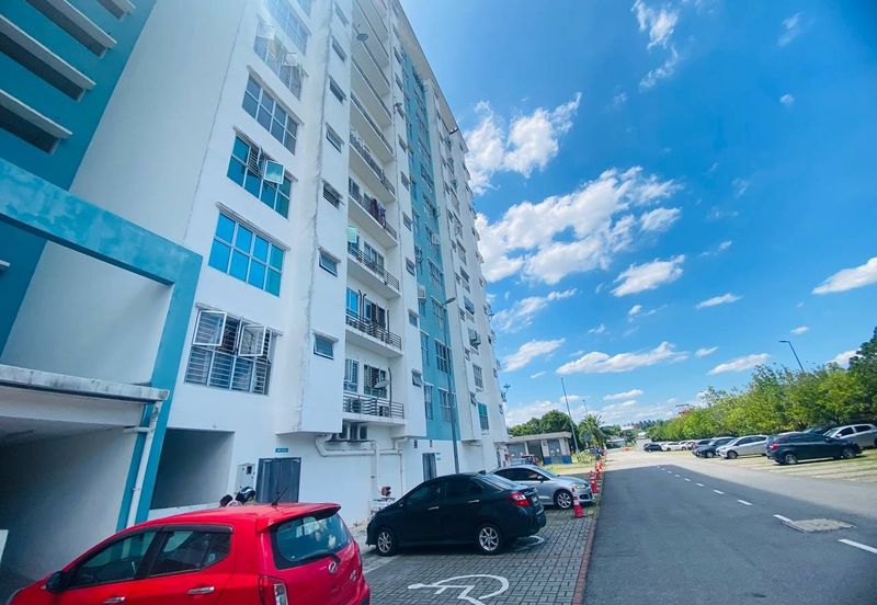 Pangsapuri Jenderam Indah