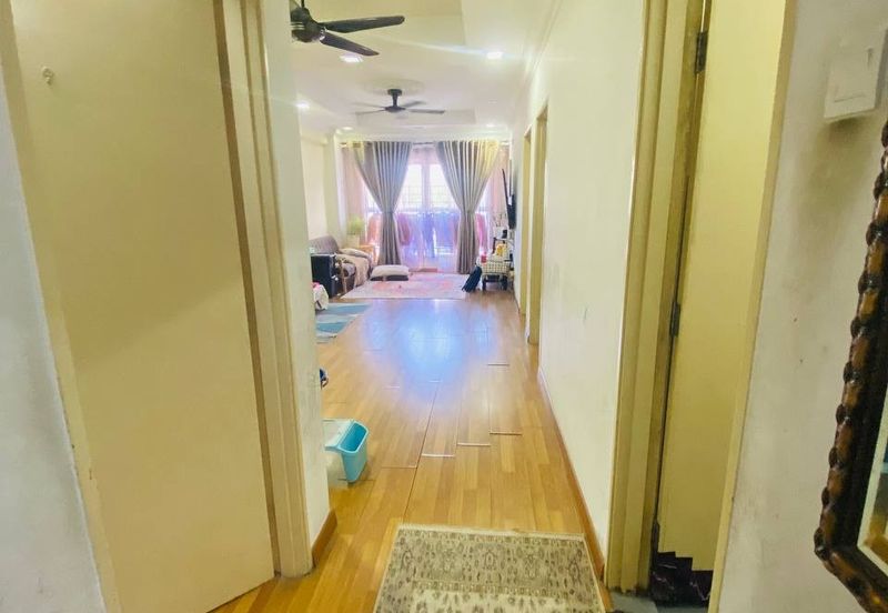 Pangsapuri Jenderam Indah