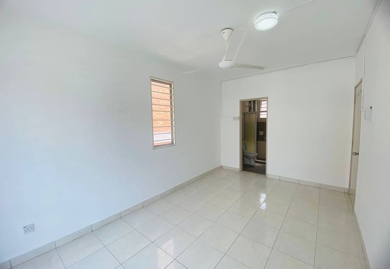 Villa Court @ Goodview Height