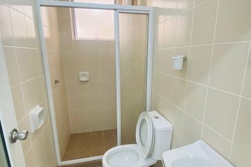 Villa Court @ Goodview Height