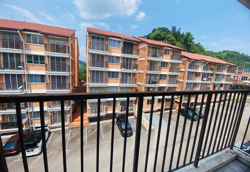 Villa Court @ Goodview Height