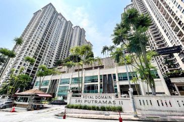 Royal Domain Sri Putramas II