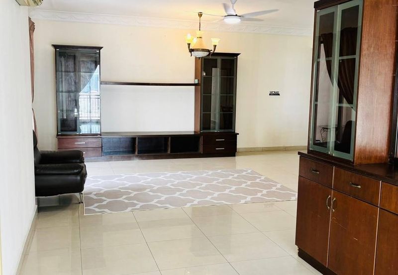 Royal Domain Sri Putramas II