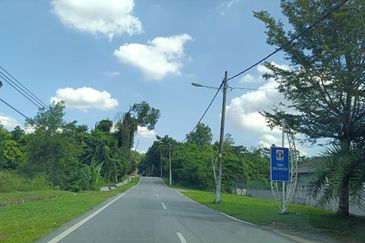 Jalan Sungai Merab