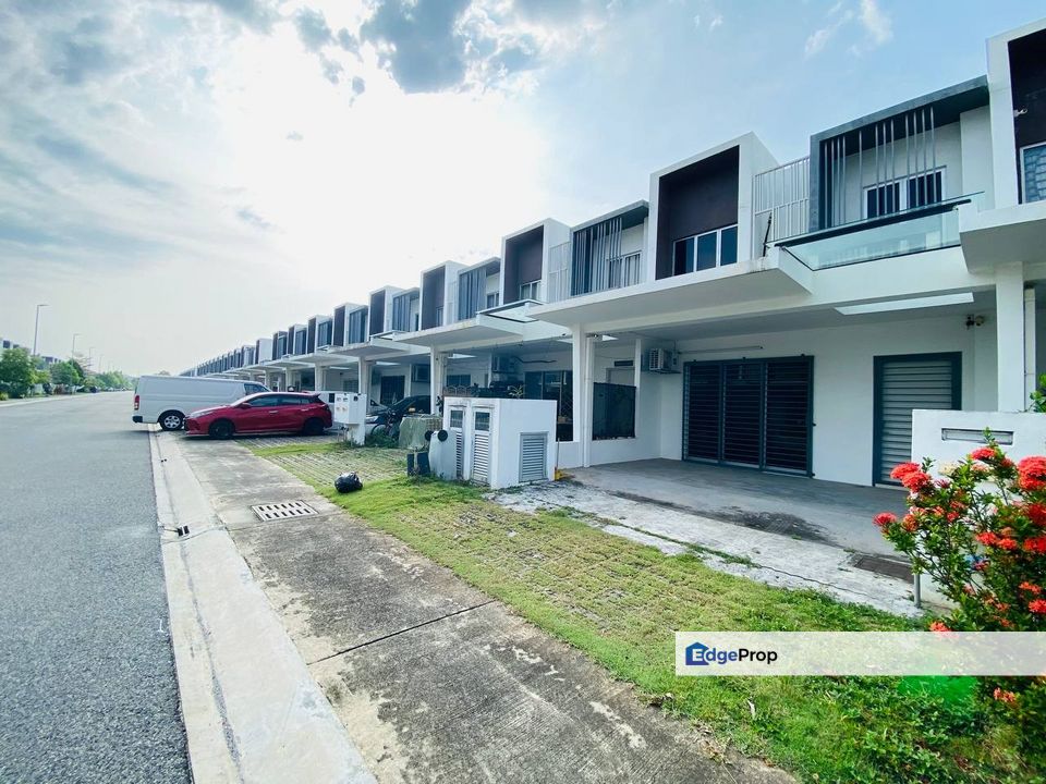 2 Sty Non Bumi Lot CasaView @ Cybersouth, Cyberjaya For Sale, Selangor, Cyberjaya