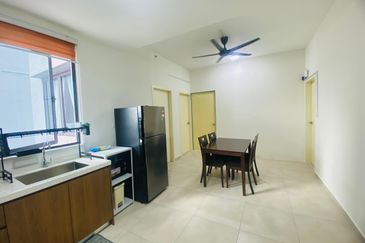 Meta Residence @ Meta City