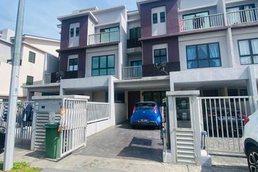 The Strata @ Bandar Puteri Bangi