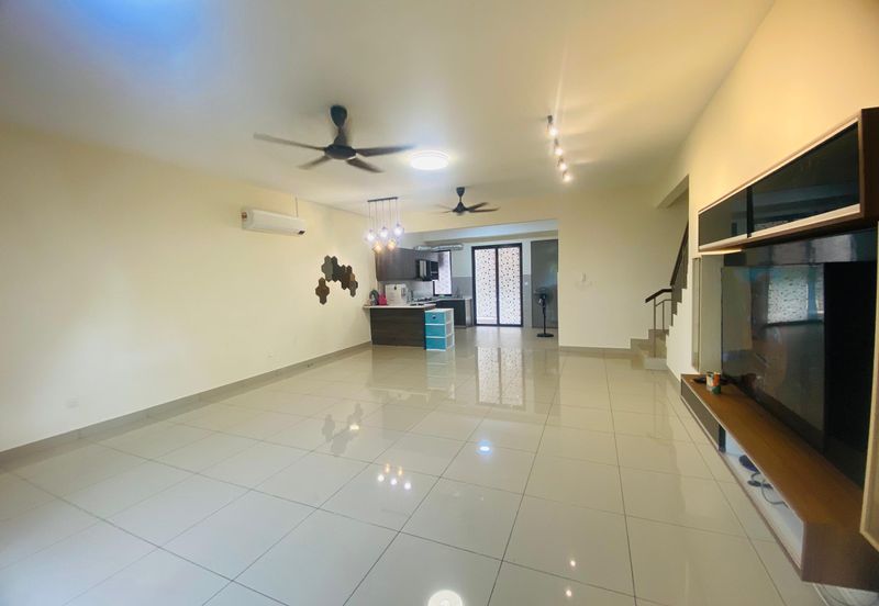 The Strata @ Bandar Puteri Bangi