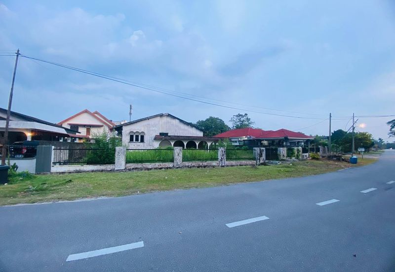 KAMPUNG JAMBU