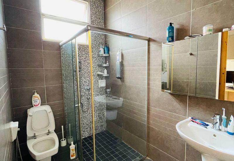 Jalan Pengaturcara U1/51 